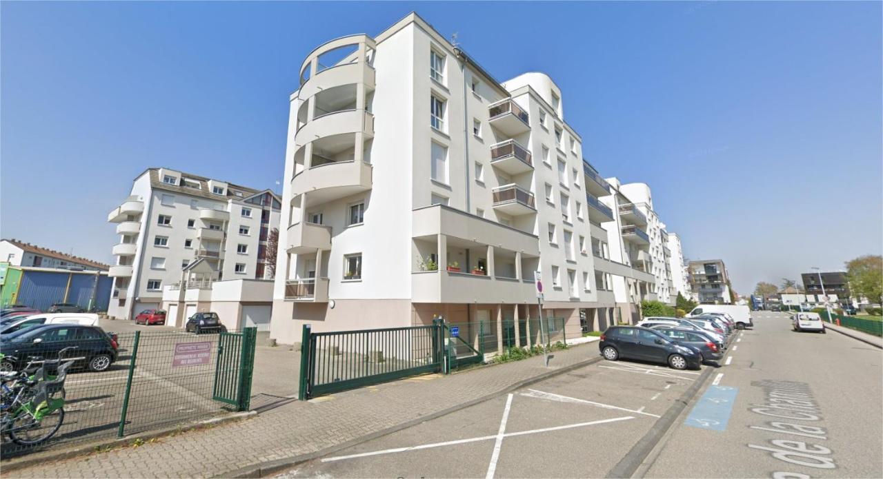 EM LIFE Strasbourg Estrasburgo Exterior foto